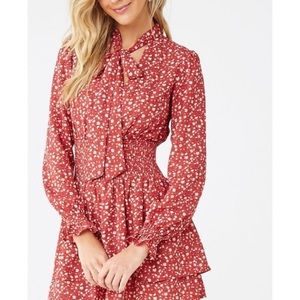 Pussycat bow floral dress